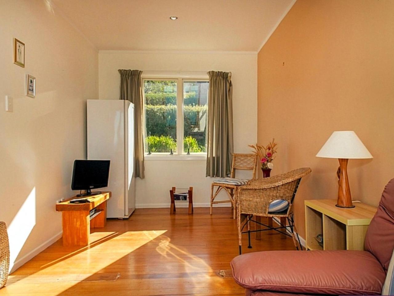 Pretty On Paku, Tairua - Cottage Eksteriør billede